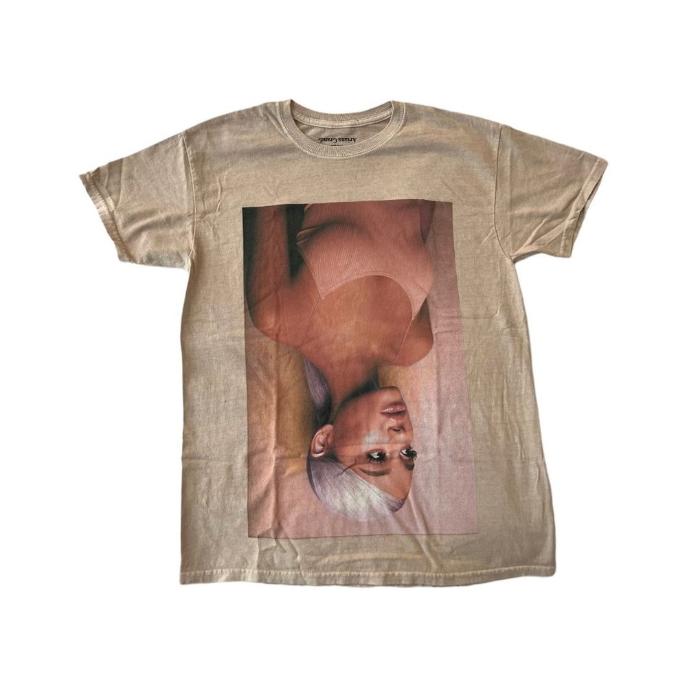 Ariana Grande - Sweetner - 2019 (S/M) Vintage T-Shirt
